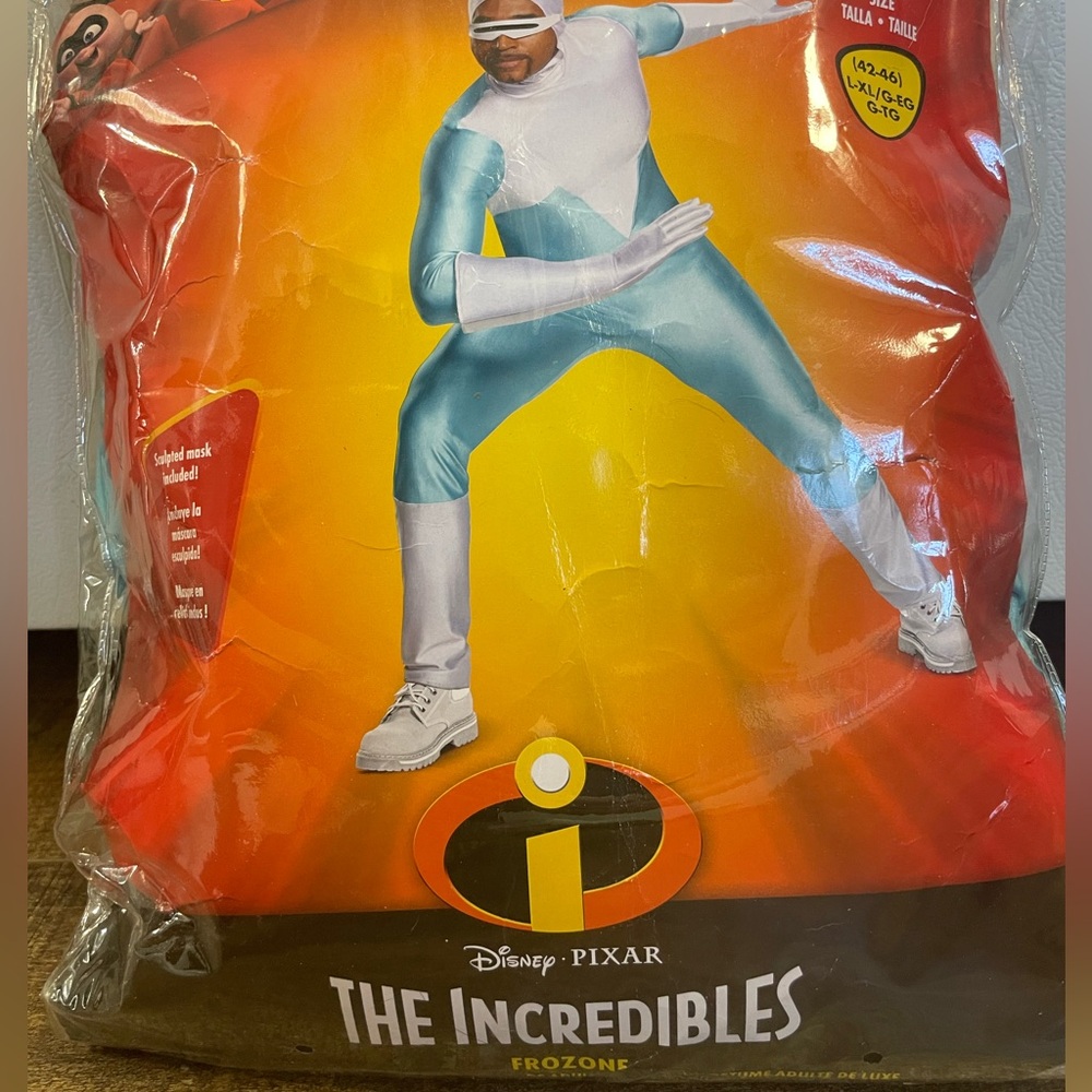 Halloween costume – adult – the Incredibles – FROZONE